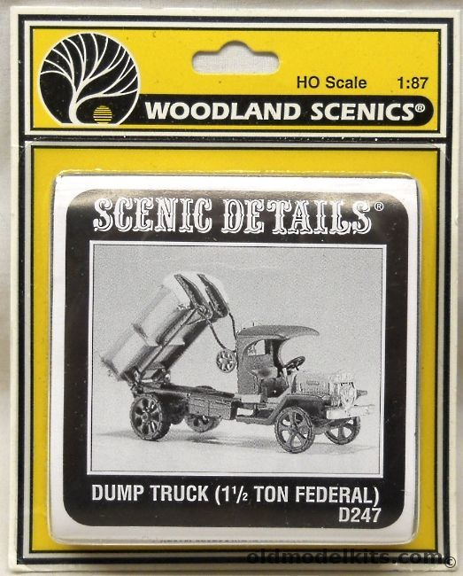 Woodland Scenics 1/87 Federal 1 1/2 Ton Dump Truck - HO Scale, D247 plastic model kit